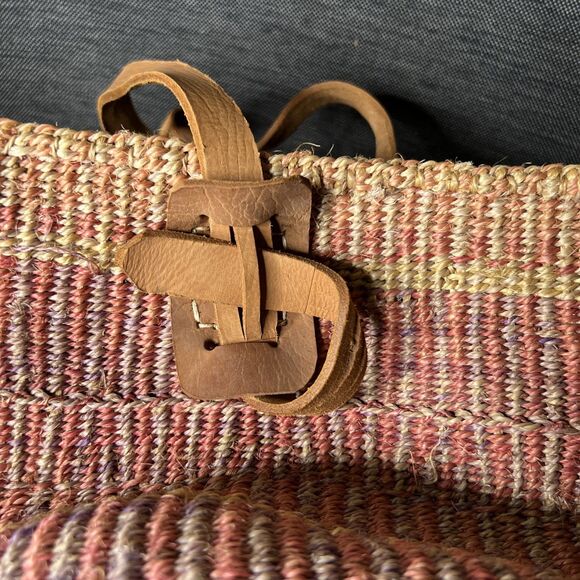 Vintage Sisal Striped Bucket Shoulder Bag Pink Adjustable Leather Strap READ - Picture 8 of 11